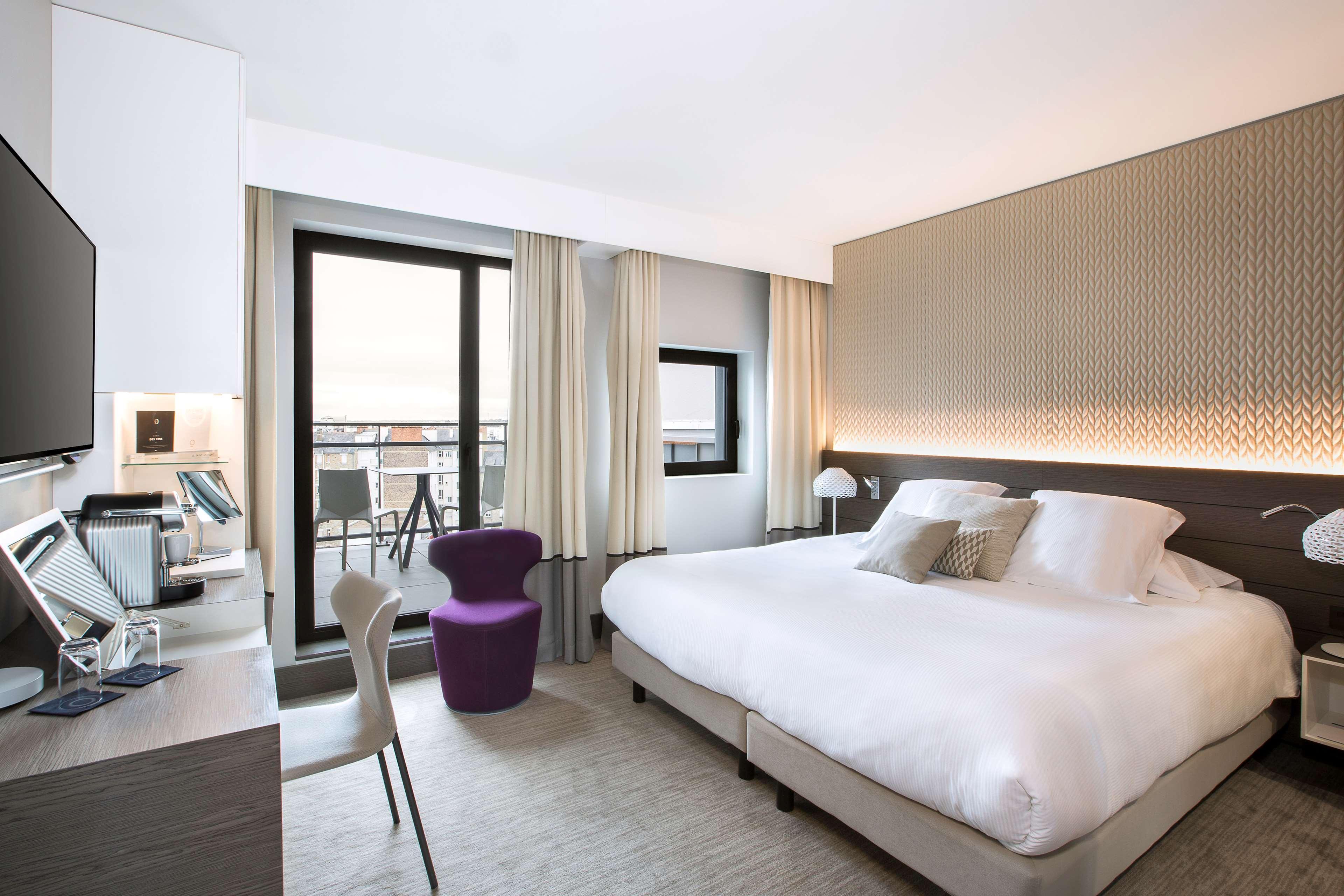 BW Premier Collection Le Saint Antoine Hotel Et Spa Rennes Bagian luar foto