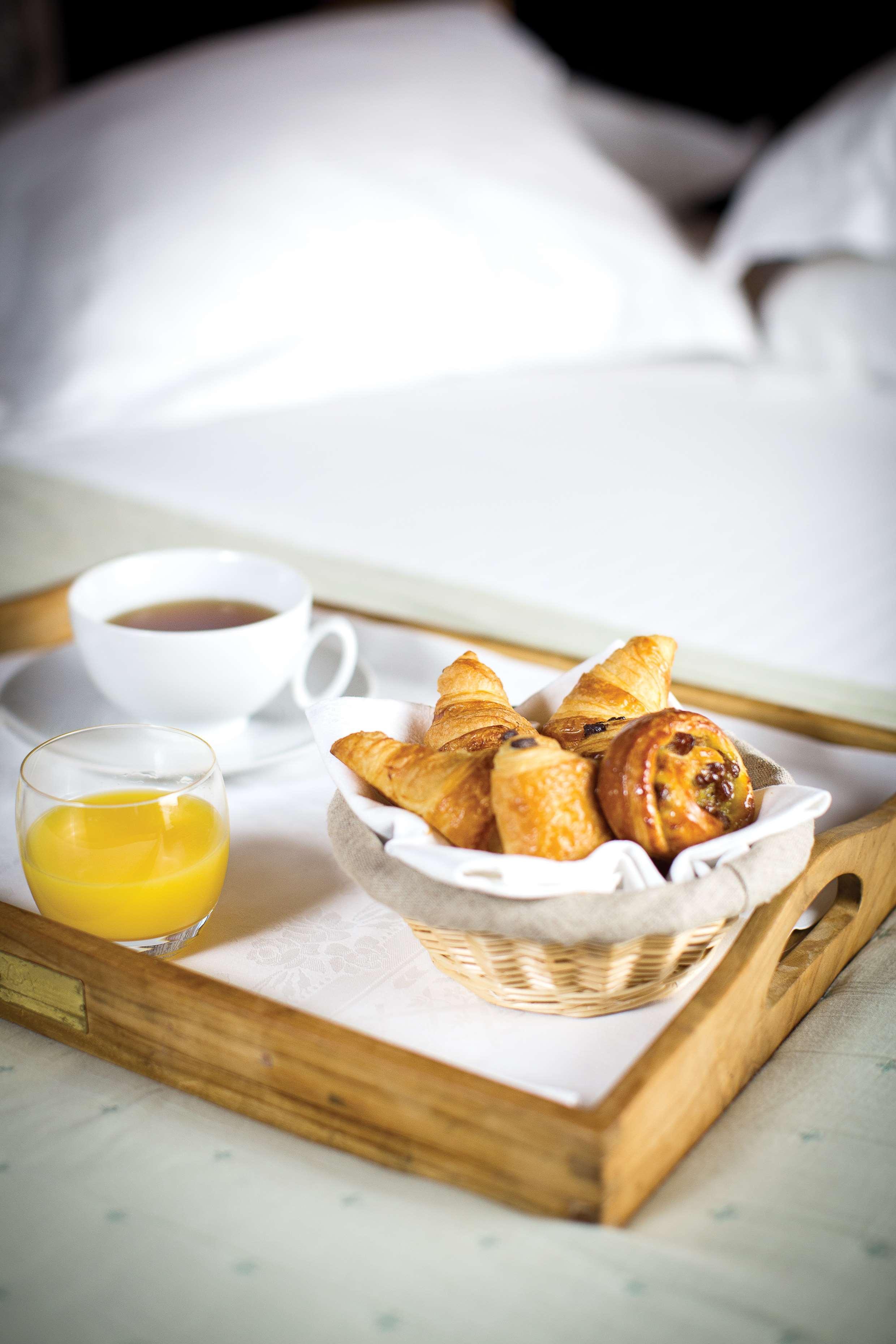 BW Premier Collection Le Saint Antoine Hotel Et Spa Rennes Bagian luar foto