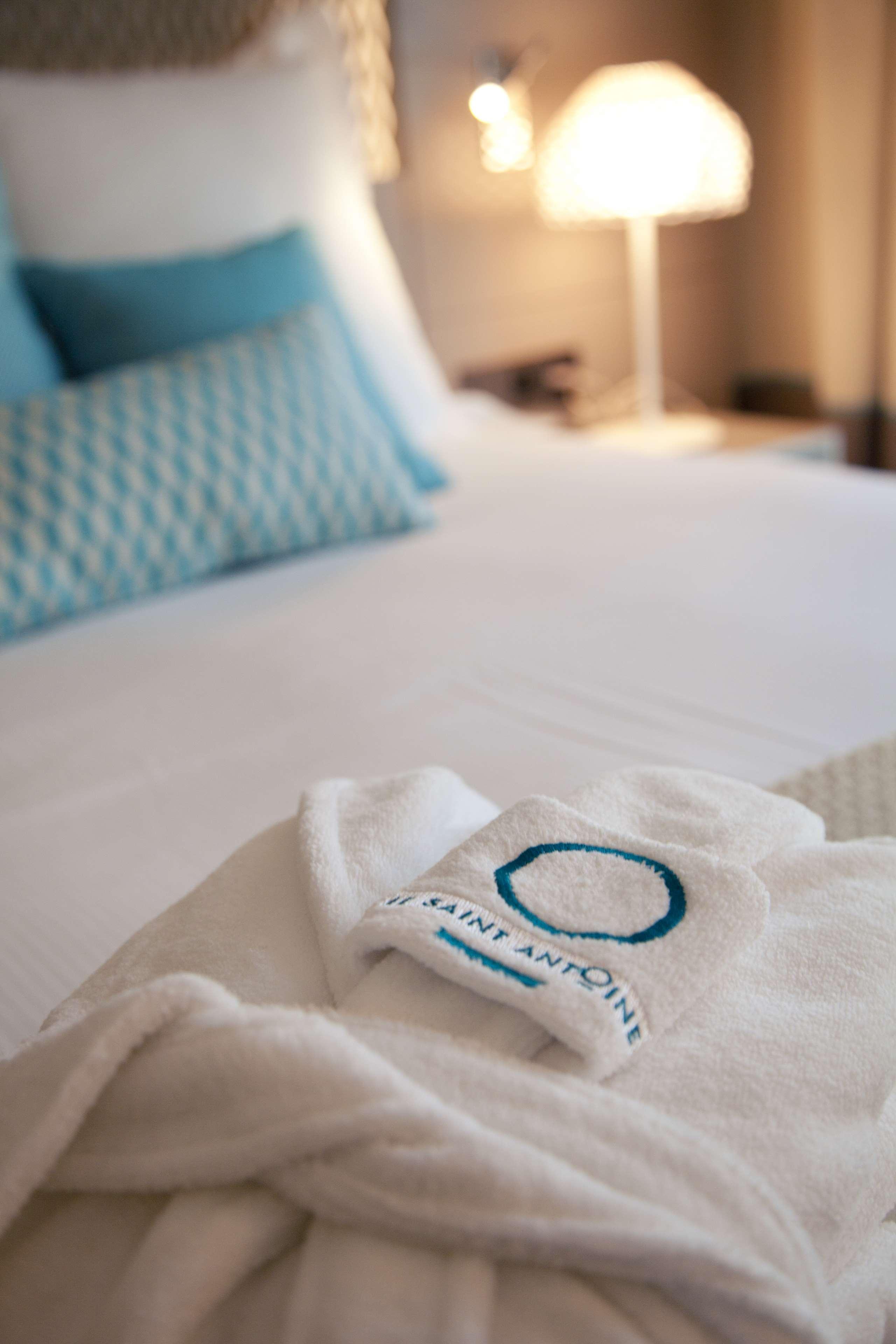 BW Premier Collection Le Saint Antoine Hotel Et Spa Rennes Bagian luar foto