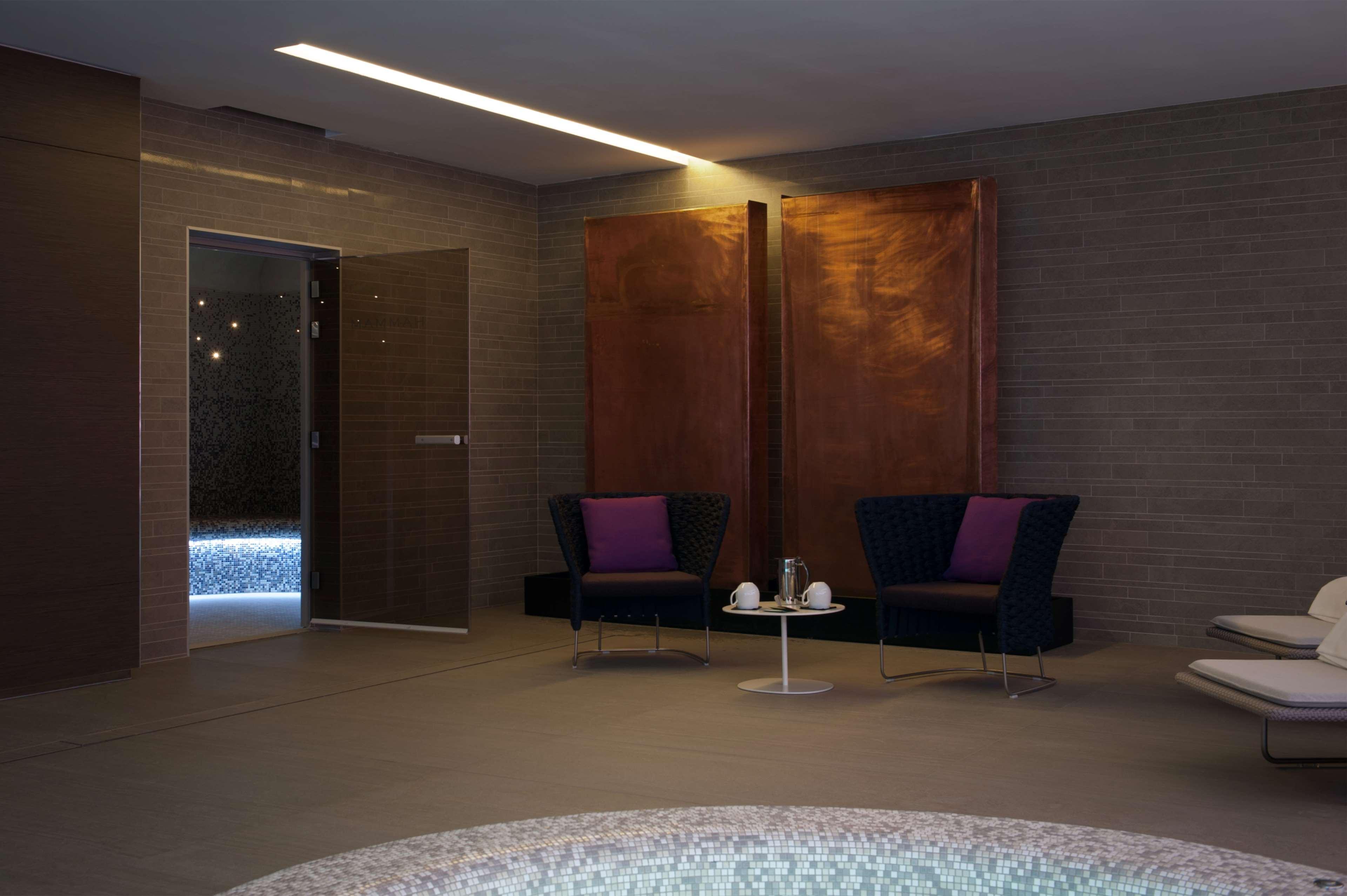 BW Premier Collection Le Saint Antoine Hotel Et Spa Rennes Bagian luar foto