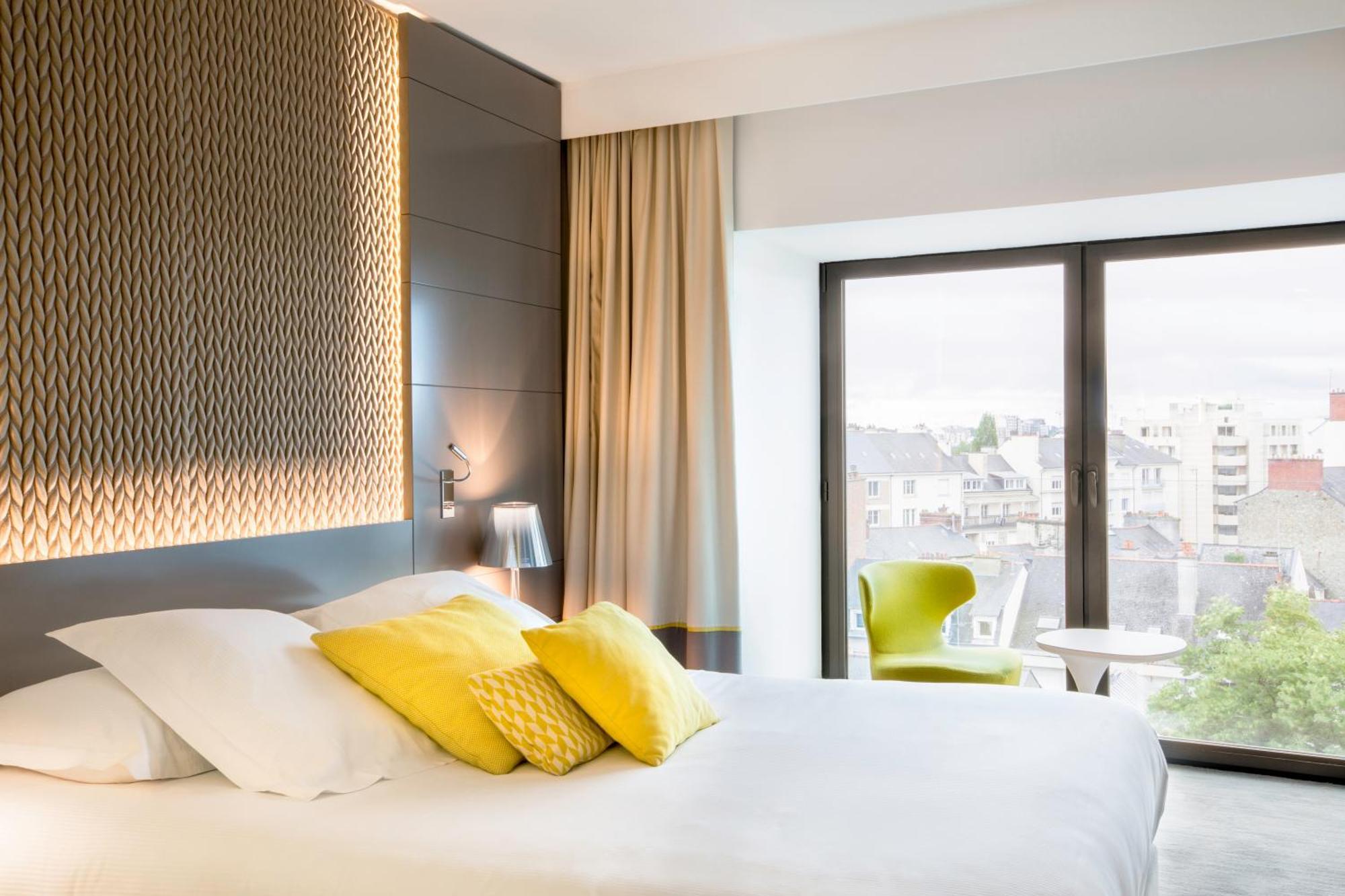 BW Premier Collection Le Saint Antoine Hotel Et Spa Rennes Bagian luar foto