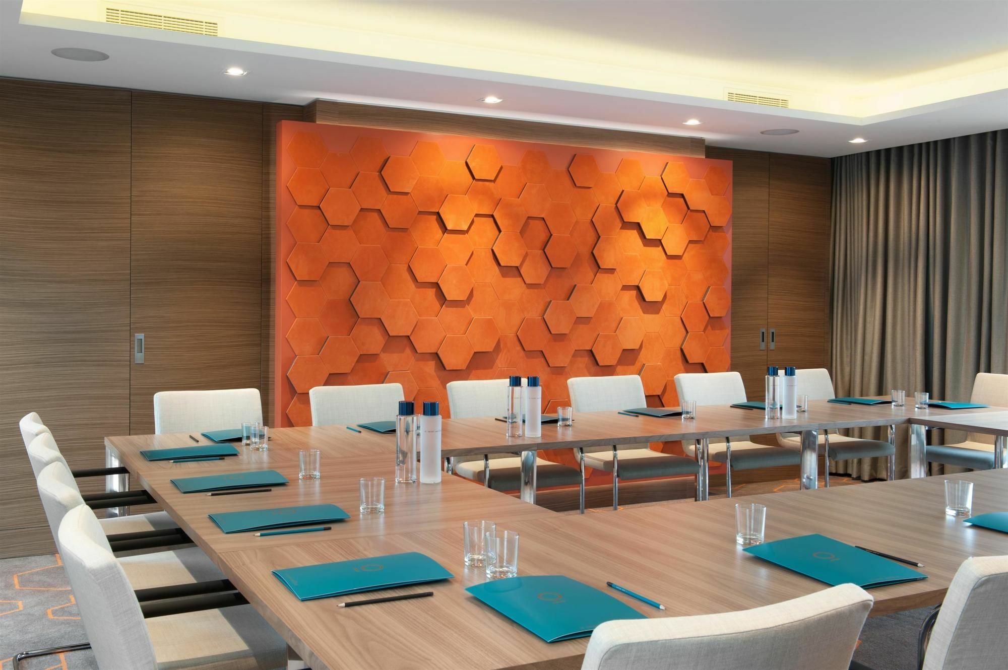 BW Premier Collection Le Saint Antoine Hotel Et Spa Rennes Bagian luar foto